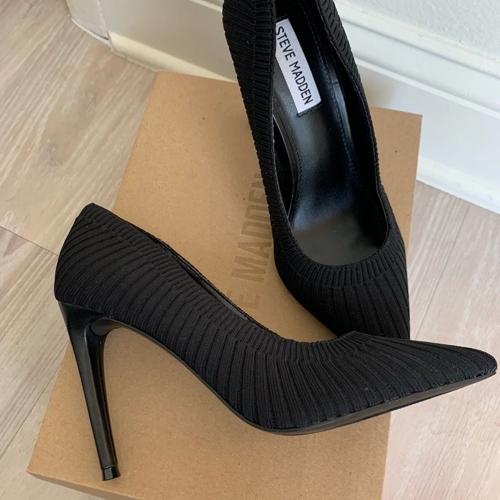 New black stiletto pointed heel - Picture 2 of 9